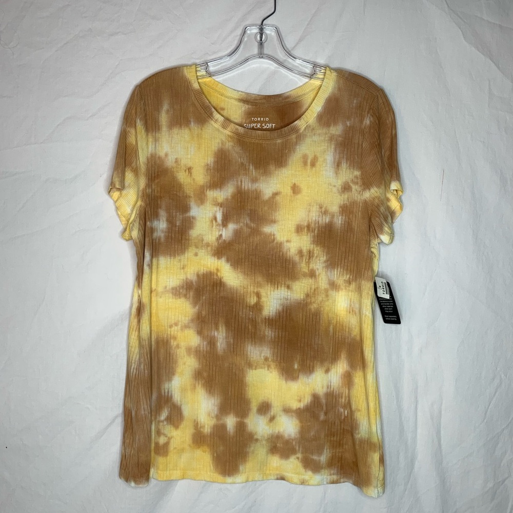 Torrid super soft knit T-shirt NWT (Torrid size 0) tie dye ribbed
